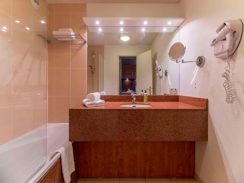Cerise Bordeaux Mérignac Aéroport image