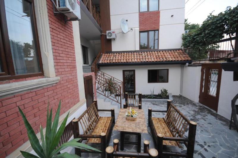Hotel A&k image