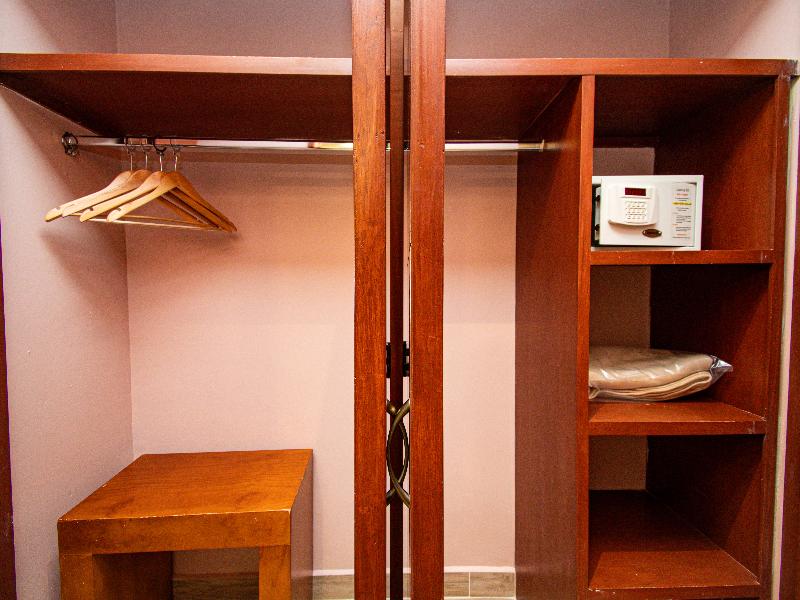 Hotel Suites Corazon Mexicano image