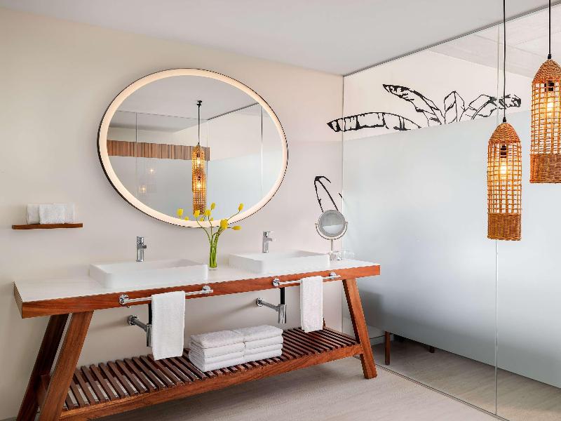 Mondrian Cancun image