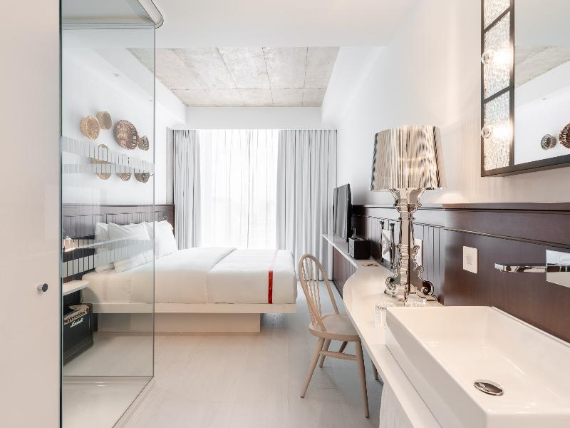 Ruby Molly Hotel Dublin by IHG image