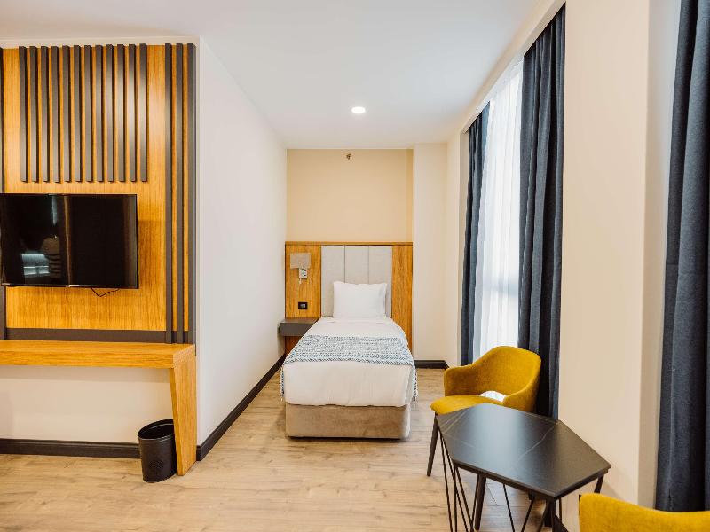Best Western Plus Batumi image