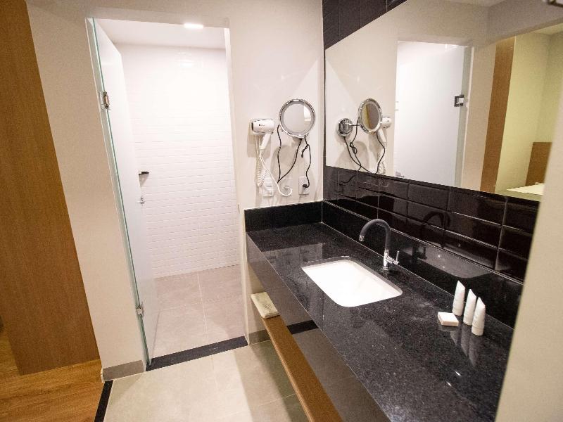 Ibis Styles Bonito image