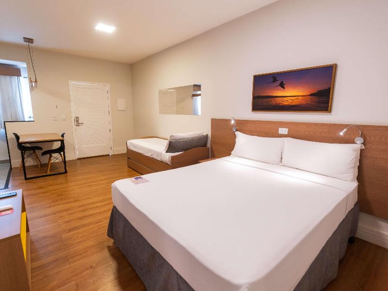Ibis Styles Bonito image
