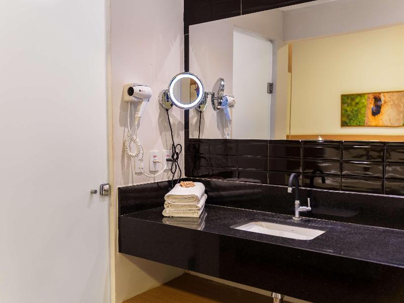 Ibis Styles Bonito image