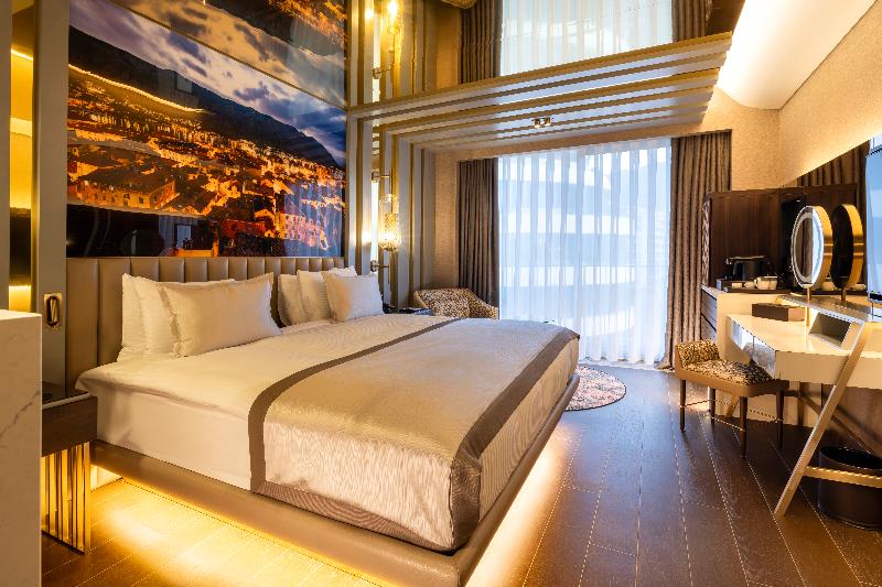 Merit Starlit Hotel & Residence image