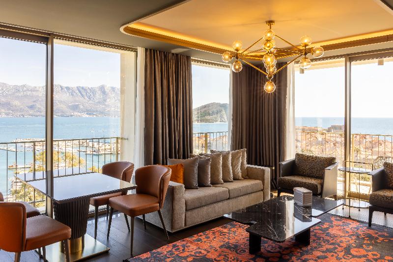 Merit Starlit Hotel & Residence image