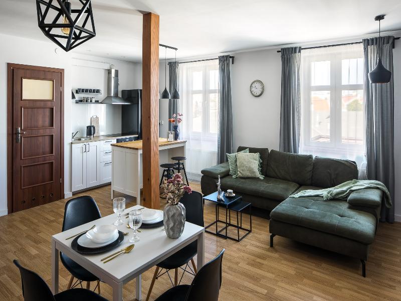 Corner House Residence — view