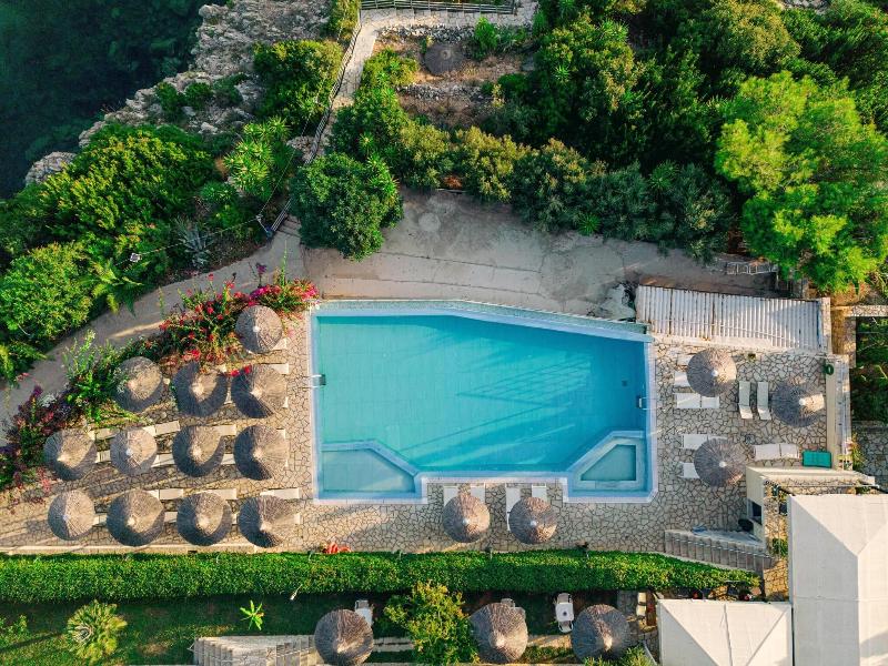 Costa Smeralda image
