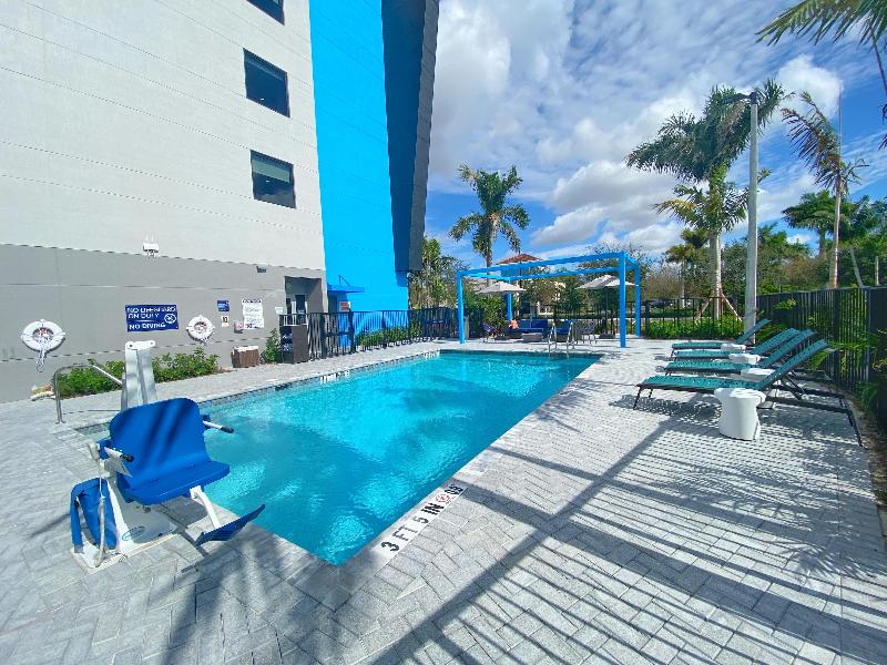 Tru By Hilton Miramar image