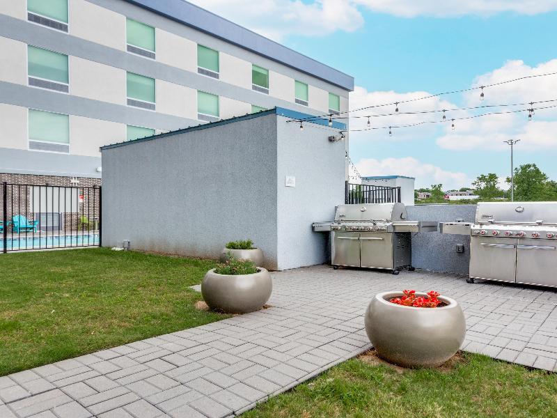 Home2 Suites By Hilton Fort Worth Arlington West image