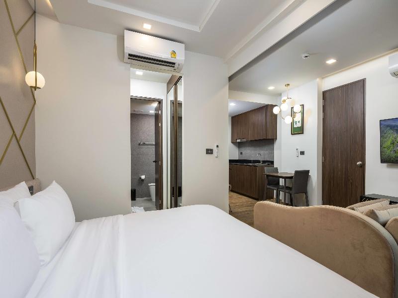 The Proud Karon Beach Phuket Trademark Wyndham image