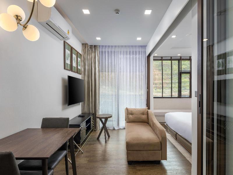 The Proud Karon Beach Phuket Trademark Wyndham image