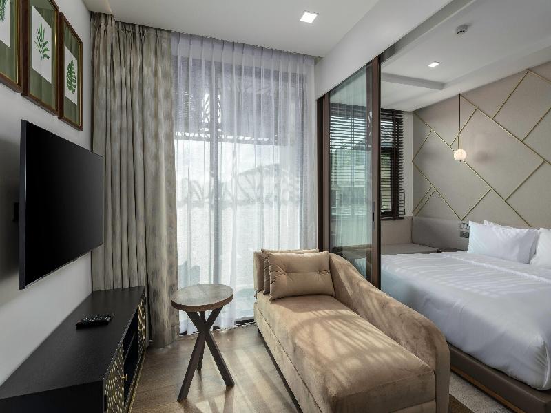 The Proud Karon Beach Phuket Trademark Wyndham image