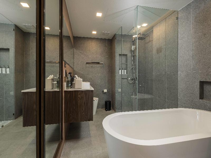 The Proud Karon Beach Phuket Trademark Wyndham image