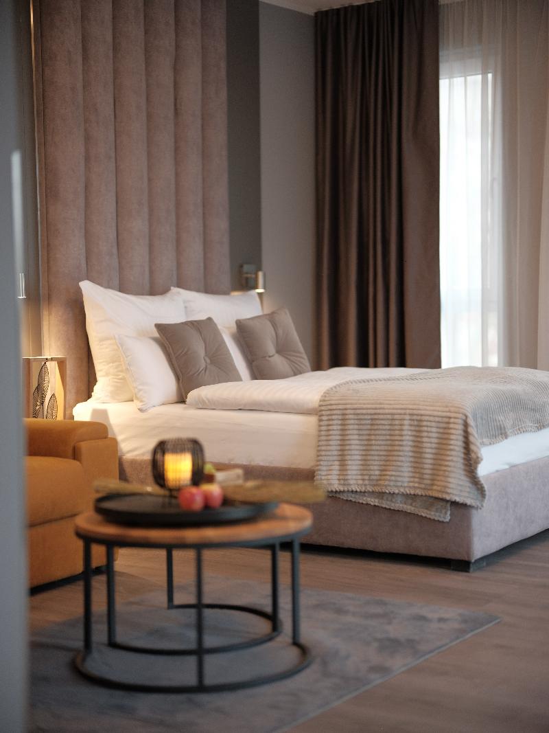 The Rooms - Hotel & House