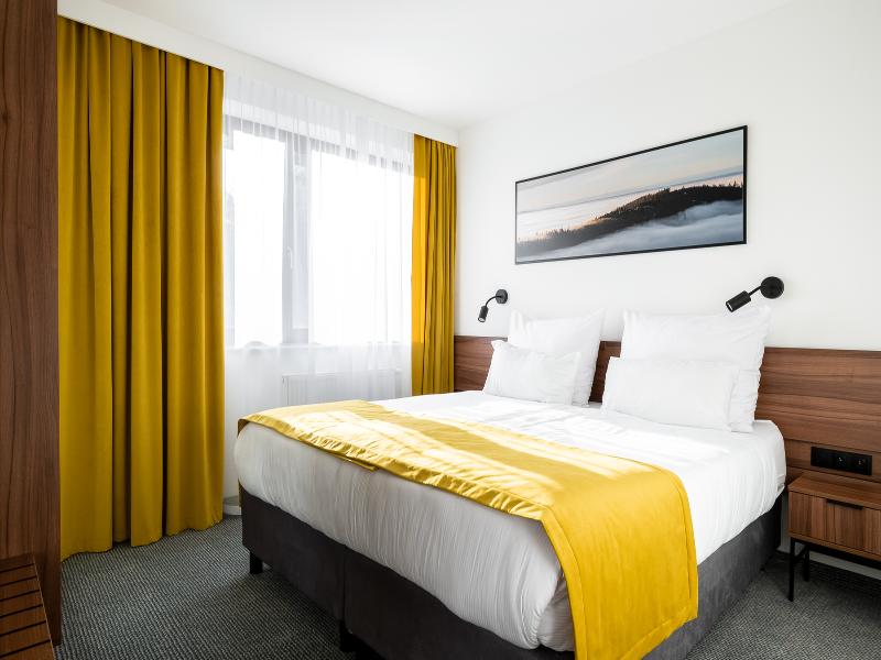 Hotel Vestina image