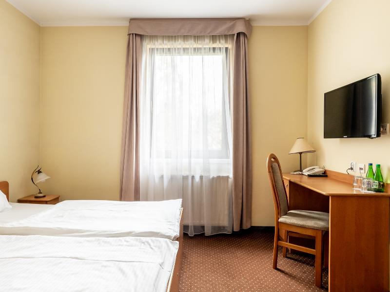 Hotel Vestina image