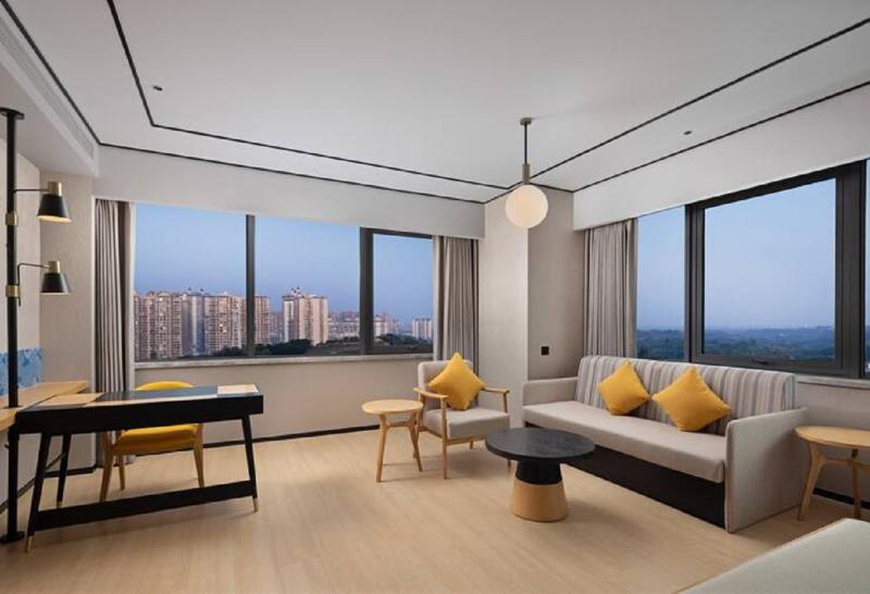 Hilton Garden Inn Zigong High-Tech Zone image