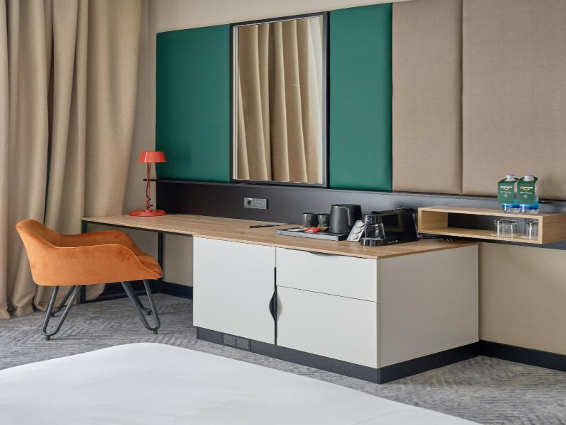 Holiday Inn Tashkent City image