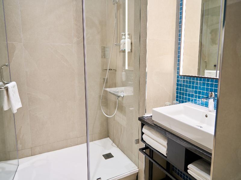 Holiday Inn Tashkent City image