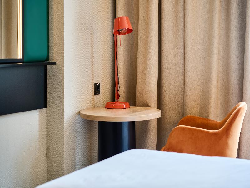Holiday Inn Tashkent City image