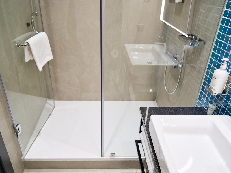 Holiday Inn Tashkent City image