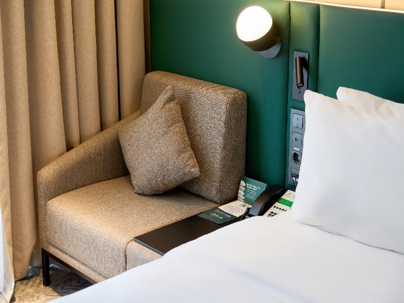 Holiday Inn Tashkent City image