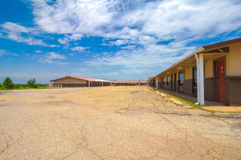 American Best Inn By I-35 Perry