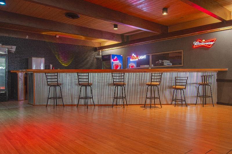 American Best Inn By I-35 Perry