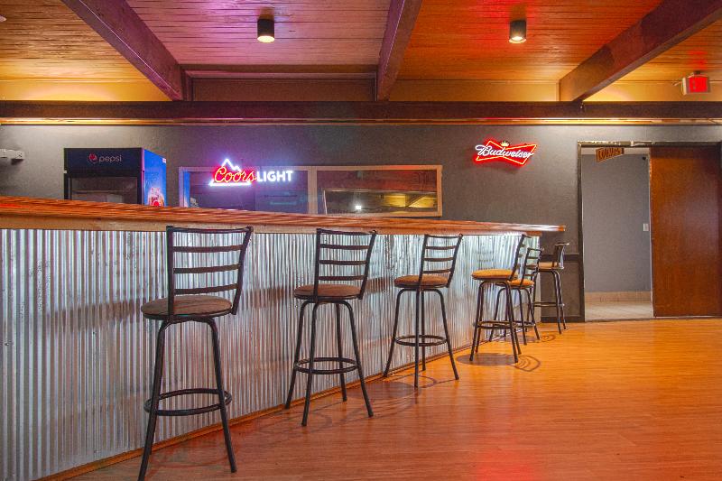 American Best Inn By I-35 Perry