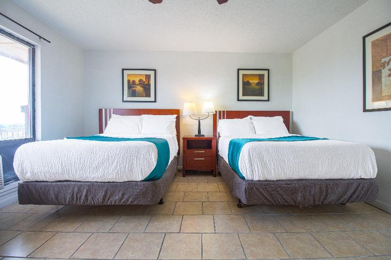 American Best Inn By I-35 Perry — photo 55