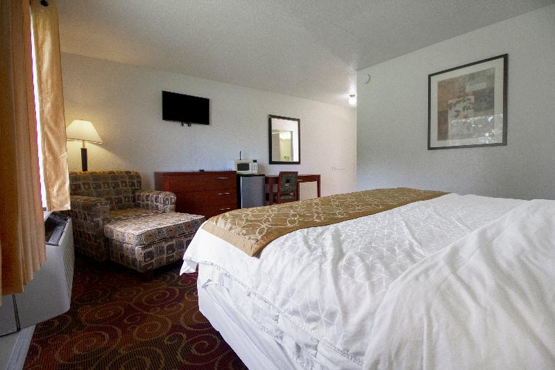American Best Inn By I-35 Perry — photo 62