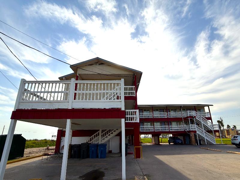 Budget Inn By Oyo Corpus Christi Beach GA image