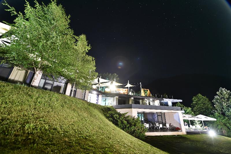 Atra Doftana image