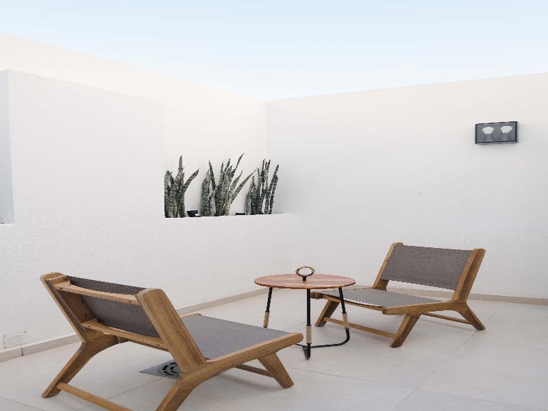 Blue Marina Suites Boutique Apartments image