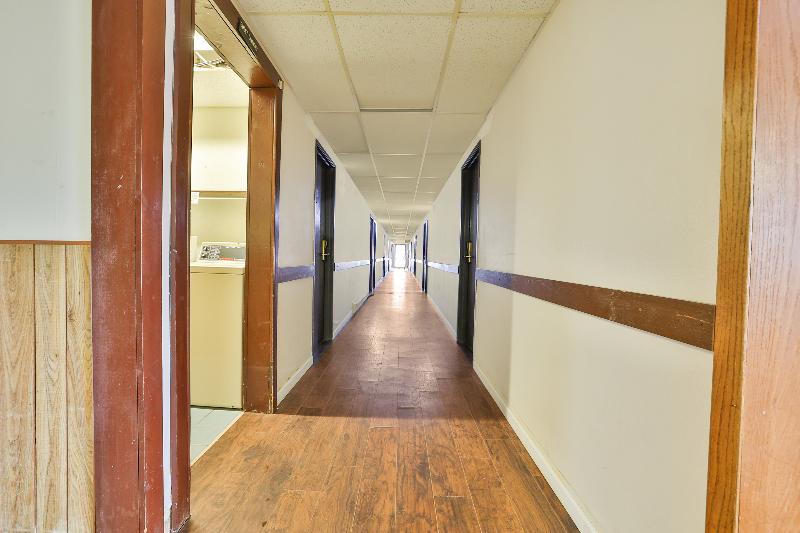 OYO Hotel Pipestone MN, Canterbury Park image