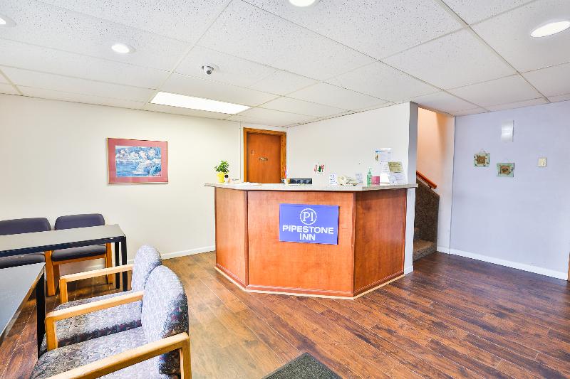OYO Hotel Pipestone MN, Canterbury Park image