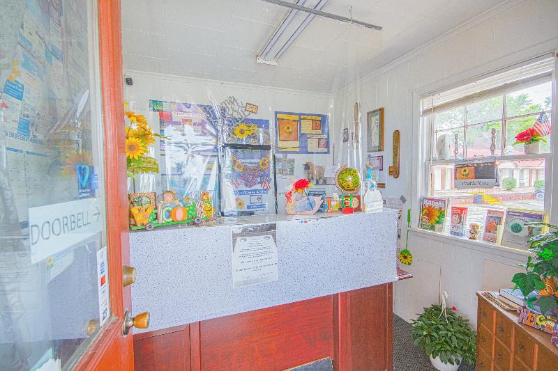 Sunflower Motel Hiawatha By Oyo image