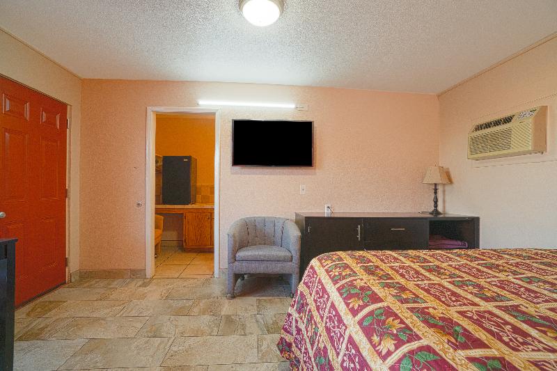 Vali Ho Motel By Oyo Weslaco Mercedes image