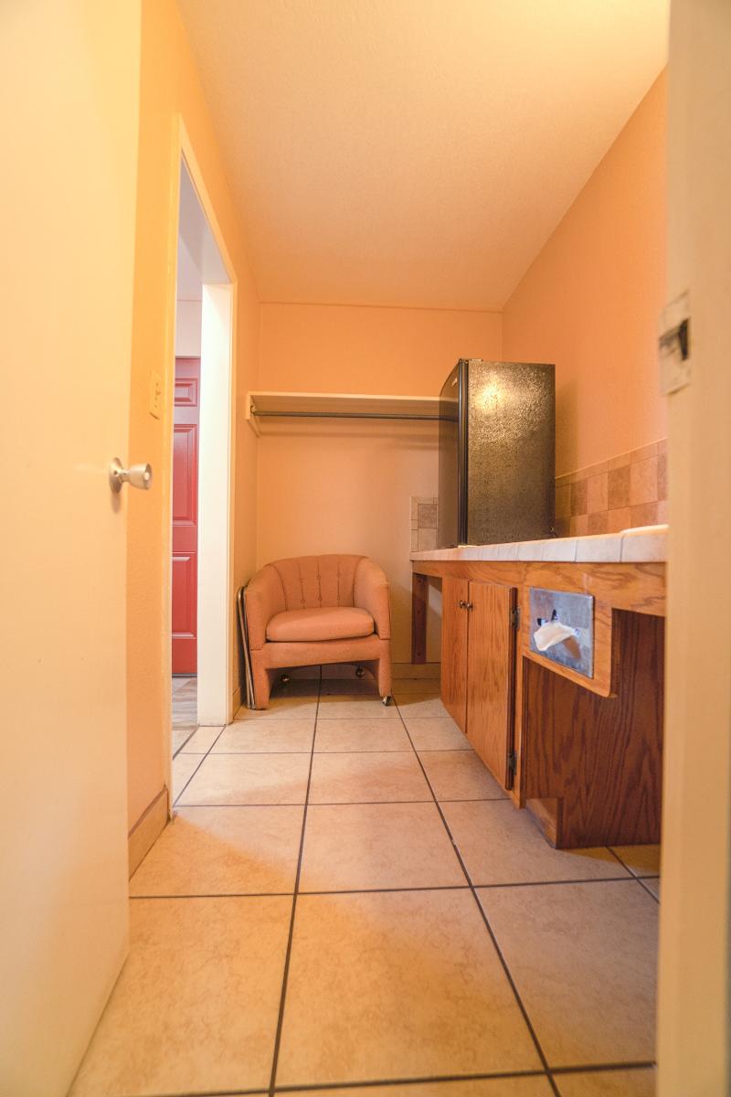 Vali Ho Motel By Oyo Weslaco Mercedes image