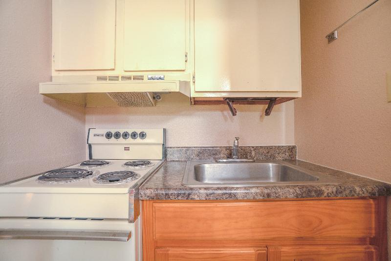 Vali Ho Motel By Oyo Weslaco Mercedes image