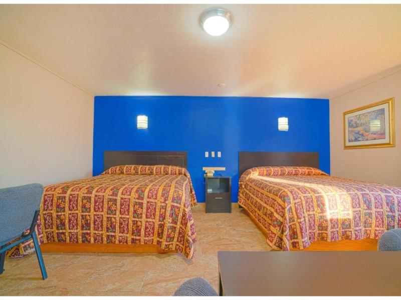 Vali Ho Motel By Oyo Weslaco Mercedes image