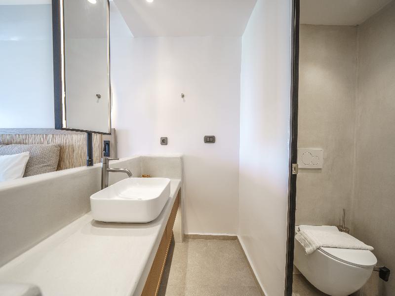 Kavuras Village Hotel & Suites image