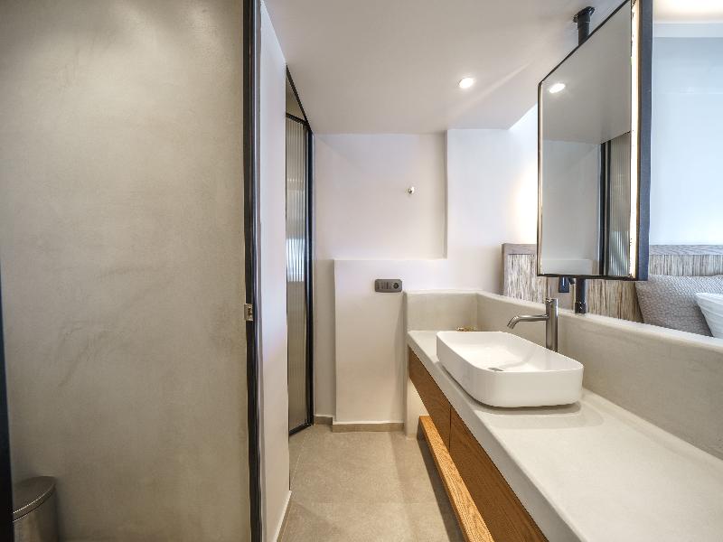 Kavuras Village Hotel & Suites image
