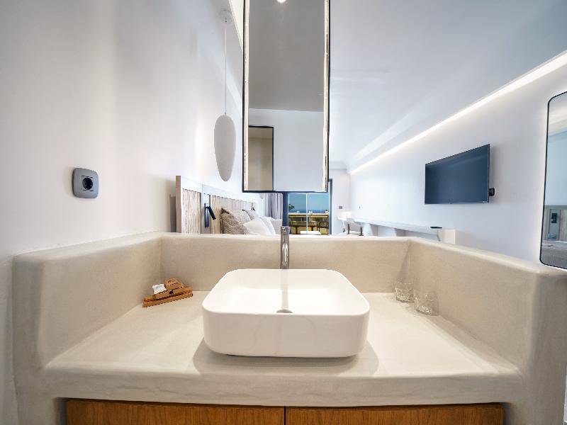 Kavuras Village Hotel & Suites image