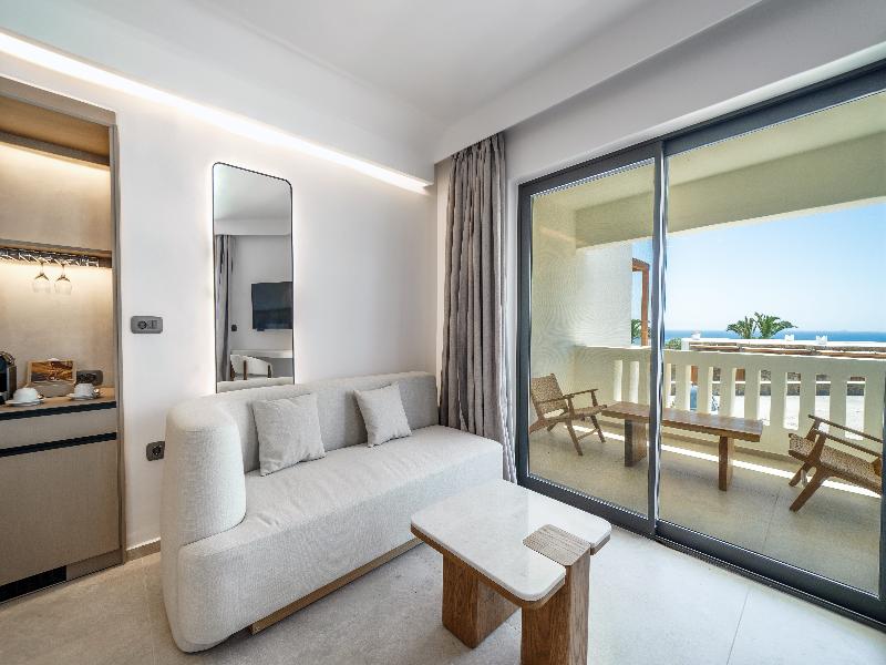 Kavuras Village Hotel & Suites image