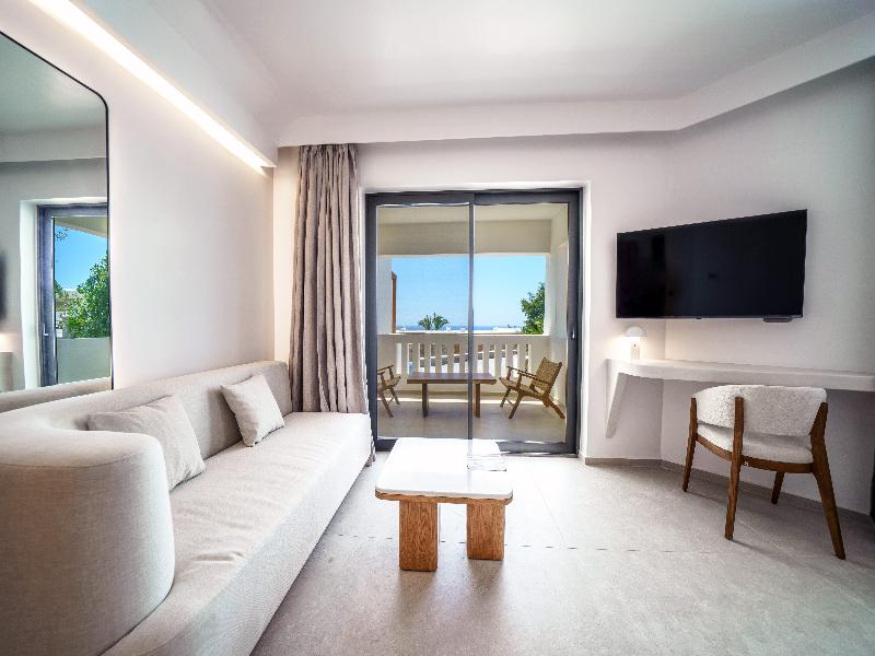 Kavuras Village Hotel & Suites image