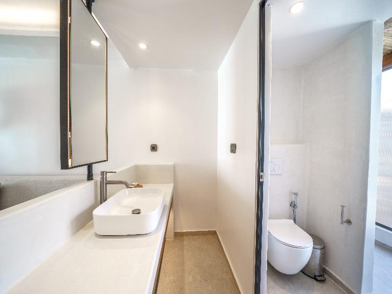 Kavuras Village Hotel & Suites image