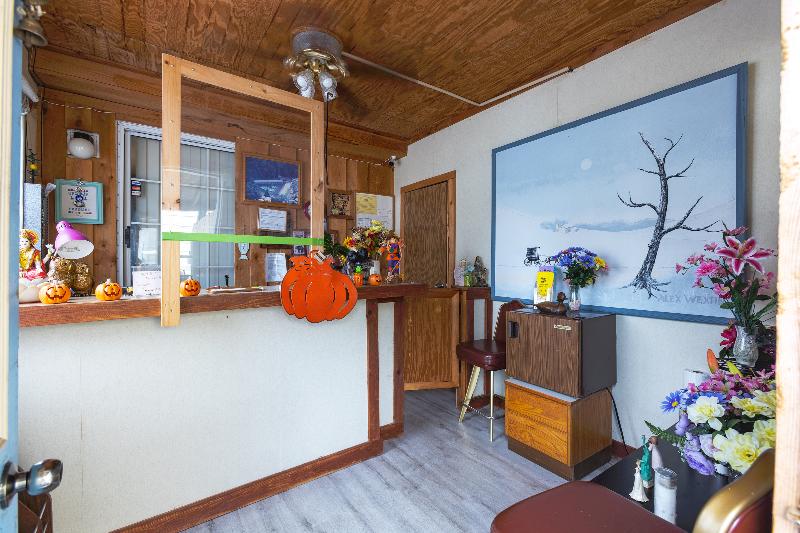 Parkside Motel By Oyo Meadville Conneaut Lake image